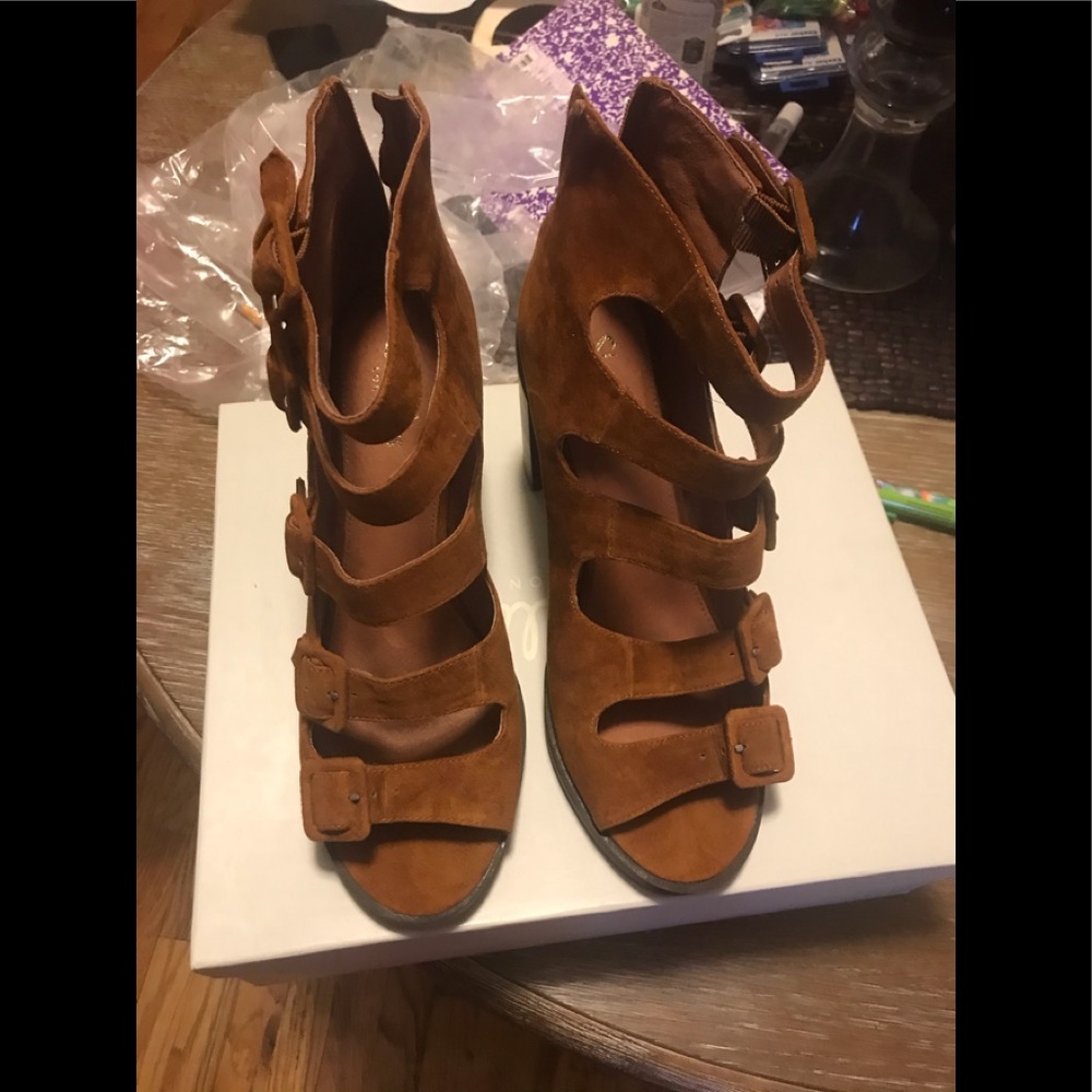 Shellys London peep toe sandals